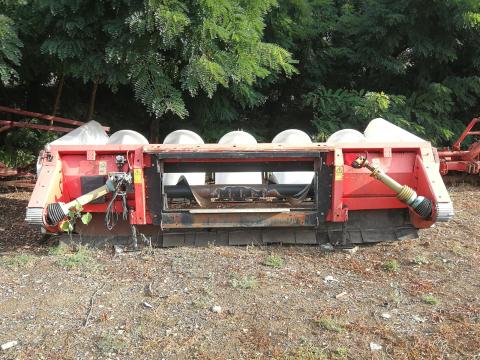 Kukorica adapter JD felfogatással Kukorica adapter JD felfogatással