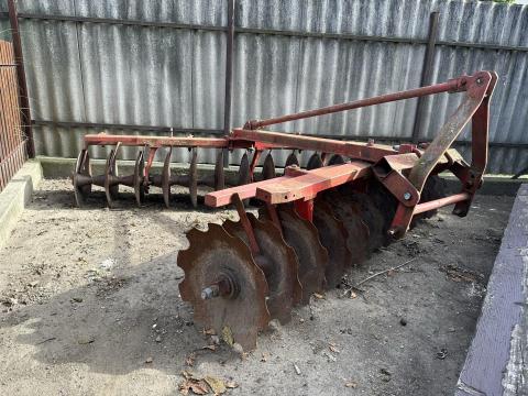 Függesztett Tárcsa Függesztett Tárcsa