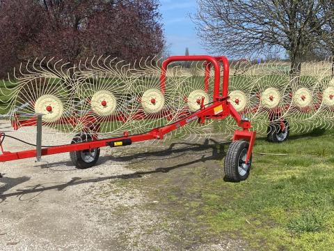 Új Enorossi RT-9 vontatott csillagkerekes rendsodró – akciós áron