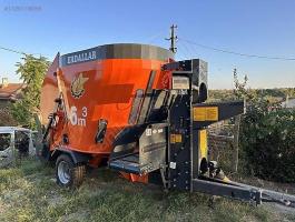 GÉPVÁSÁR -20% I ERDALLAR takarmánykeverő és kiosztó | 6 m3 | vertikális