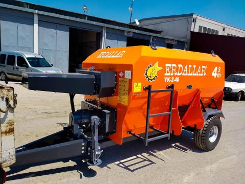 GÉPVÁSÁR -20% I ERDALLAR takarmánykeverő és kiosztó | 4 m³ | horizontális | 1 tengely