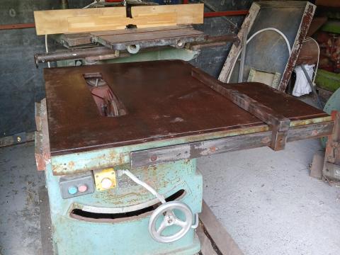 Kiskőrösi körfűrész fűrészgép eladó