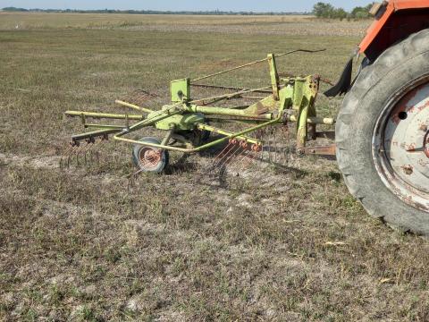 Claas rend képzö keresek Claas rend képzö keresek