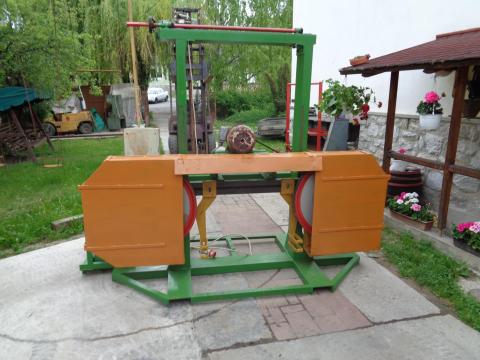 Szalagfűrész 800-as szalaggatter, rönkvágó fekvő vízszintes fűrész Szalagfűrész 800-as szalaggatter, rönkvágó fekvő vízszintes fűrész