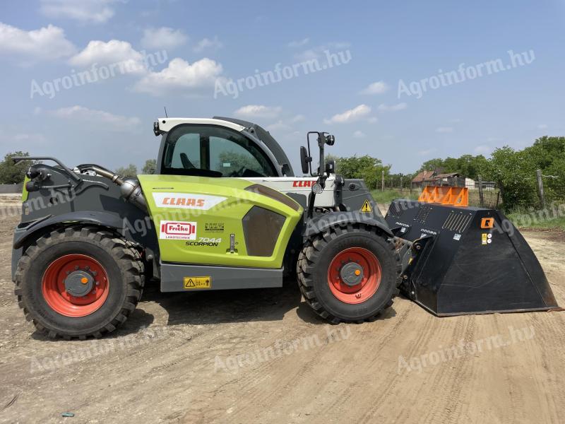 Claas Scorpion 7044