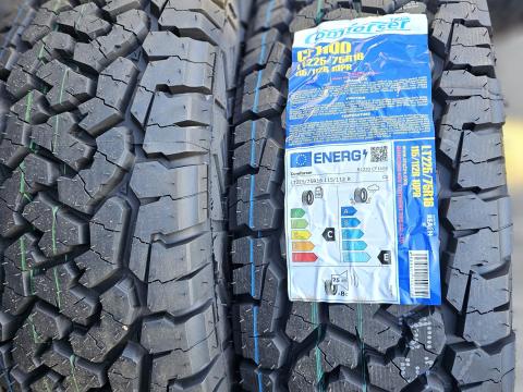 225/75R16 Comforser vegyes mintázat A/T M+S fehér feliratos AKCIÓ 225/75R16 Comforser vegyes mintázat A/T M+S fehér feliratos AKCIÓ