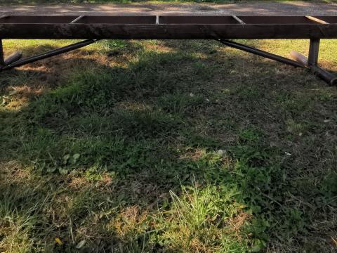 ELADÓ Itató vályú, etető vályú, több méretben ELADÓ Itató vályú, etető vályú, több méretben