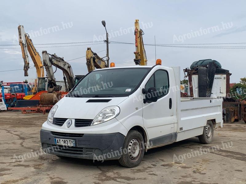 Renault Trafic platós haszongépjármű