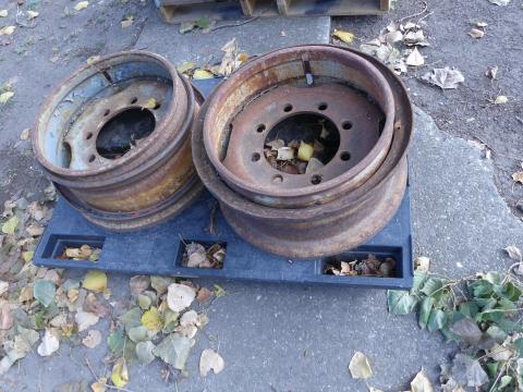 Pótkocsi felnipár nagy méretrű Pótkocsi felnipár nagy méretrű