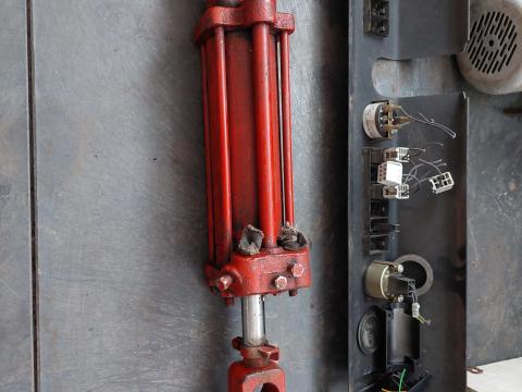 C-80 -as hidraulikus munkahenger C-80 -as hidraulikus munkahenger