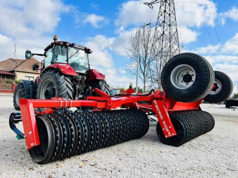 Agromasz / ASZ Hestile 6.3M Cambridge henger - EGYEDI KEDVEZMÉNYES ÁRON Agromasz / ASZ Hestile 6.3M Cambridge henger - EGYEDI KEDVEZMÉNYES ÁRON