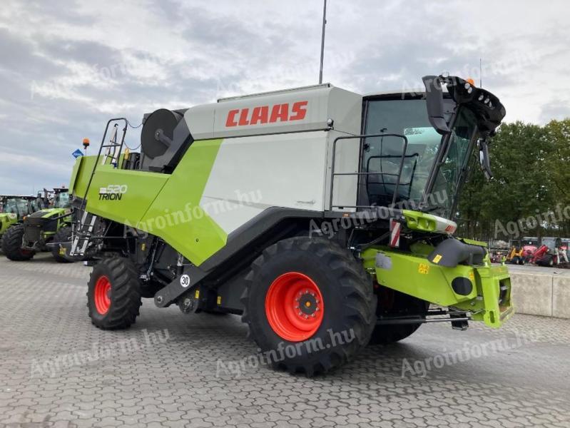 CLAAS Trion 520 Trend kombájn