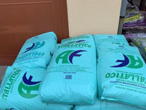 STALLATICO marhatrágya granulátum 25kg STALLATICO marhatrágya granulátum 25kg