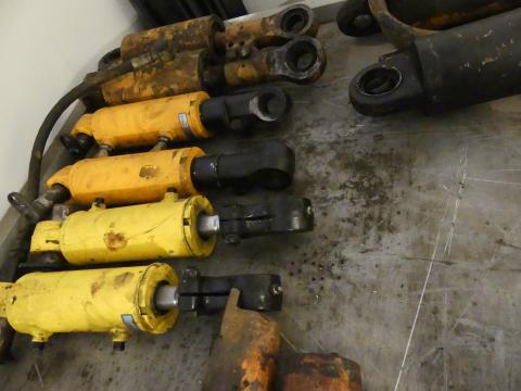 Targonca torony döntőhengerpárok Targonca torony döntőhengerpárok