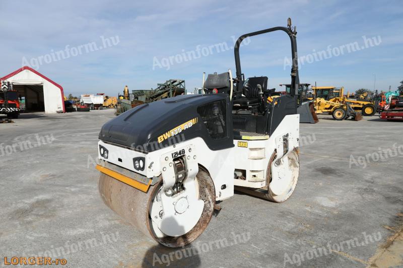 Bomag BW135 AD-5 tandem henger