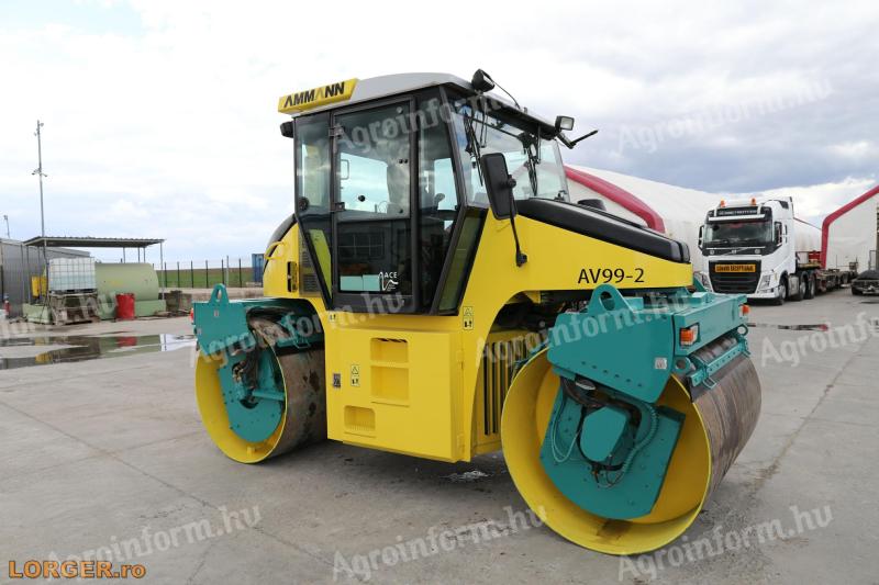 Ammann AV95-2 tandem henger