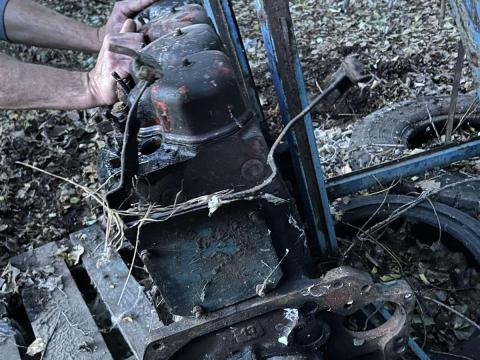 Zetor motor és fülke Zetor motor és fülke