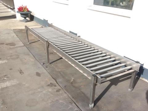 Rozsdamentes görgősor 3000x620mm görgőspálya Rozsdamentes görgősor 3000x620mm görgőspálya