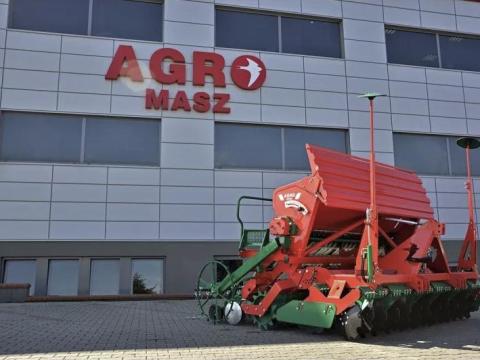 Agromasz / Agro-masz ANT30 forgóborona - VETŐMAG FELFÜGGESZTÉSES - EGYEDI ÁRON Agromasz / Agro-masz ANT30 forgóborona - VETŐMAG FELFÜGGESZTÉSES - EGYEDI ÁRON