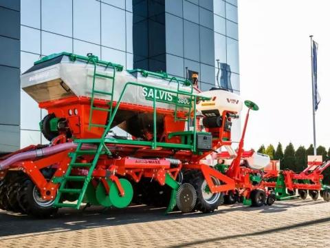 AGROMASZ/AGRO-MASZ SALVIS Z 3800 Direktvetőgép - AKCIÓS ÁRON AGROMASZ/AGRO-MASZ SALVIS Z 3800 Direktvetőgép - AKCIÓS ÁRON