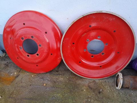 Felni közép kis Fendt traktorhoz Felni közép kis Fendt traktorhoz