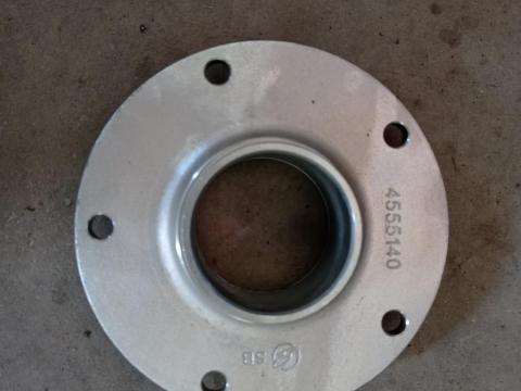Csapágyház D178/150x58,  5, 5xD12,  1 Zn ELADÓ Csapágyház D178/150x58,  5, 5xD12,  1 Zn ELADÓ