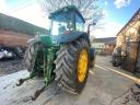 John Deere 8320