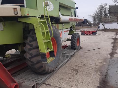 Kombájn,  Vágóasztal,  Gépszállítás,  Mobilház,  Traktor,  Szállítás,  Rába Kombájn,  Vágóasztal,  Gépszállítás,  Mobilház,  Traktor,  Szállítás,  Rába