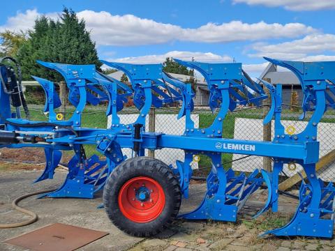 Lemken Juwel 8 4 +0N 100 Váltvaforgató eke Lemken Juwel 8 4 +0N 100 Váltvaforgató eke
