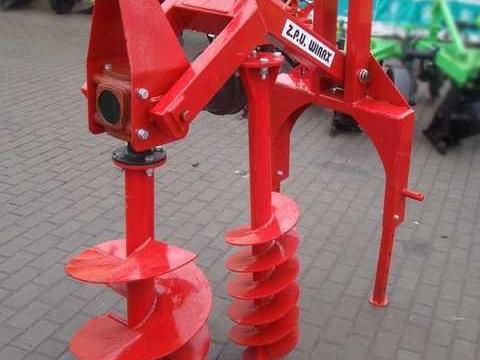 Lengyel gödörfúró 250 mm és 500 mm fúrószárral,  kedvező áron Lengyel gödörfúró 250 mm és 500 mm fúrószárral,  kedvező áron