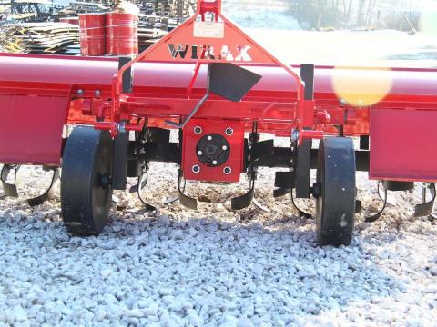 Wirax függesztett talajmaró