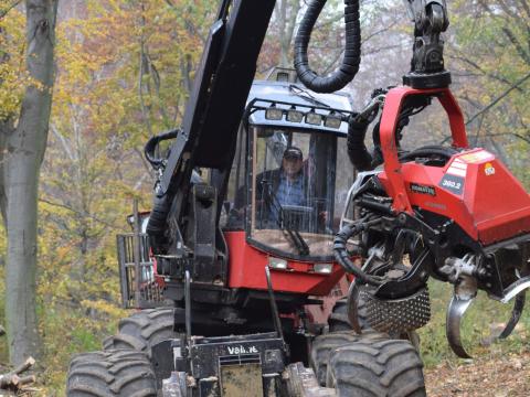Valmet 911.3 harvester Valmet 911.3 harvester