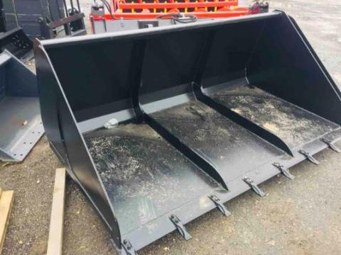 Manitou Merlo JCB CAT rakodó kanál, 1,5 m3, teleszkópos, 240 cm széles, körmös kivitel Manitou Merlo JCB CAT rakodó kanál, 1,5 m3, teleszkópos, 240 cm széles, körmös kivitel