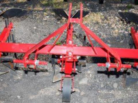 3 kocsis lengyel sorközművelő kultivátor