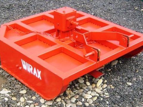 WIRAX 1,4 m függőleges tengelyű szárzúzók kardán nélkül WIRAX 1,4 m függőleges tengelyű szárzúzók kardán nélkül