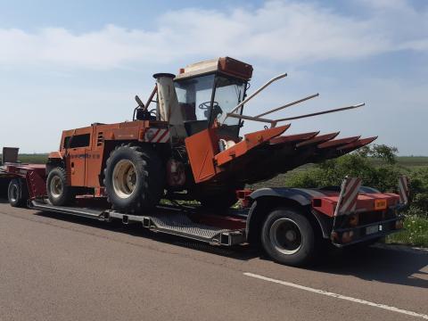 Gépszállítás,  Traktor,  Pótkocsi,  Mobiház,  Tragonca,  Kombájn,  Vetőgép,  Rába Gépszállítás,  Traktor,  Pótkocsi,  Mobiház,  Tragonca,  Kombájn,  Vetőgép,  Rába
