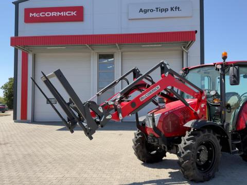 McCormick X4.080 ÚJ klímás homlokrakodós olcsó kis traktor eladó ÁTK és Kertészeti támogatásba illeszkedik