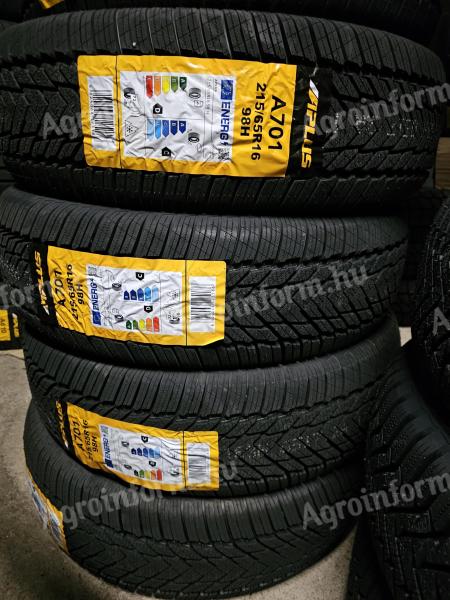 215/65R16 APLUS WINTER ÚJ TÉLI GUMIABRONCS