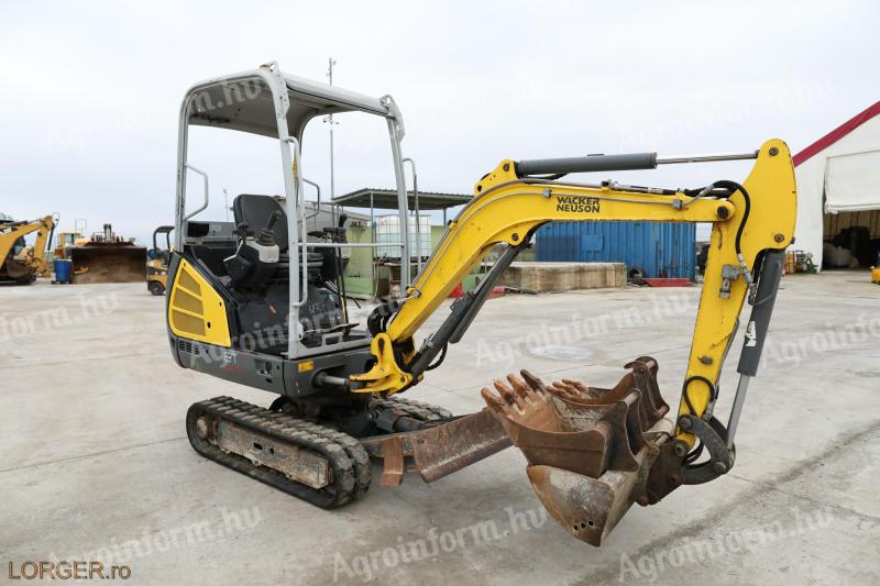 Wacker Neuson ET18 minikotró