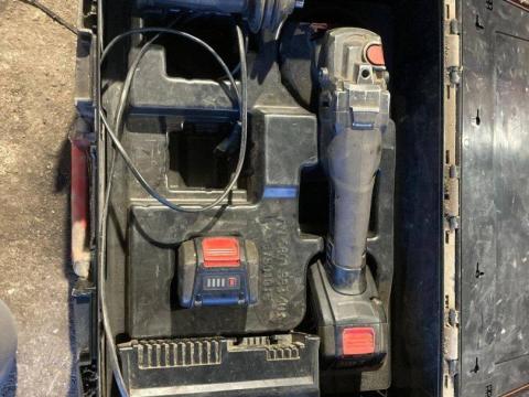 Würth szett flex+Ütvecsavarozó 2000nm koffer akksi töltő Würth szett flex+Ütvecsavarozó 2000nm koffer akksi töltő