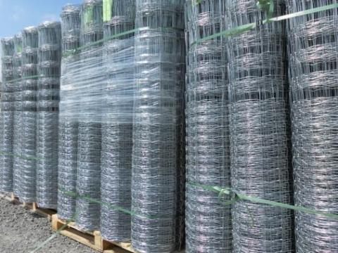 Vadháló, drótfonat, drótkerítés, kerítéspanel, táblás kerítés, oszlop, kapu Vadháló, drótfonat, drótkerítés, kerítéspanel, táblás kerítés, oszlop, kapu