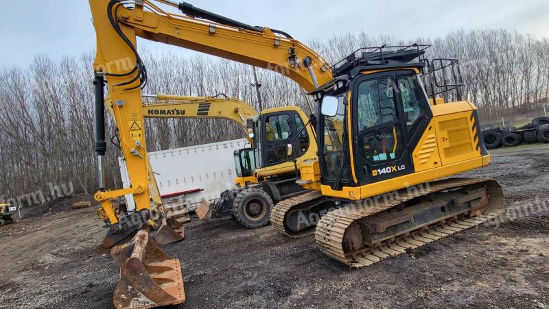 JCB JS140X láncos kotró