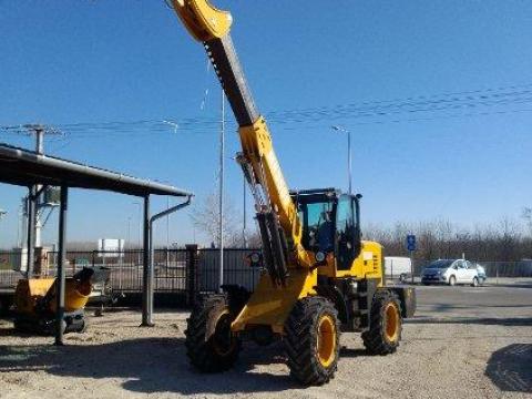 MR3500 teleszkópos rakodógép Euro 5 motorral,  forgalomba helyezve