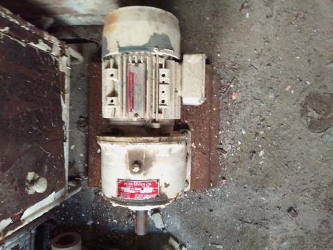 Hajtóműves villanymotorok Hajtóműves villanymotorok