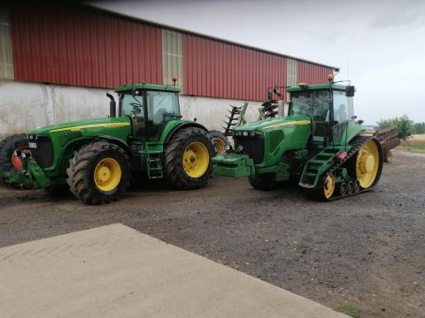 John Deere 8520 ikerkerékkel, kedvező áron eladó