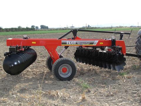 ILGI MEGASTAR nehéztárcsa I 32 tárcsalap I 3.6m munkaszélesség ILGI MEGASTAR nehéztárcsa I 32 tárcsalap I 3.6m munkaszélesség