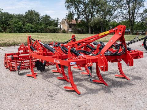 MATRIS ERIS rugós kultivátor I 8 kapa I 2,5 m munkaszélesség I dupla rögtörő I készletről MATRIS ERIS rugós kultivátor I 8 kapa I 2,5 m munkaszélesség I dupla rögtörő I készletről