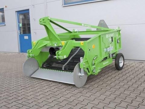 Burgonya és zöldség betakarító gép BOMET – 2 soros szállítószalaggal Burgonya és zöldség betakarító gép BOMET – 2 soros szállítószalaggal