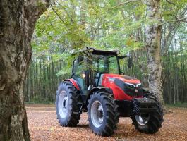 ÚJ HATTAT T4105 SZÁNTÓFÖLDI TRAKTOR - BEVEZETŐ ÁRON