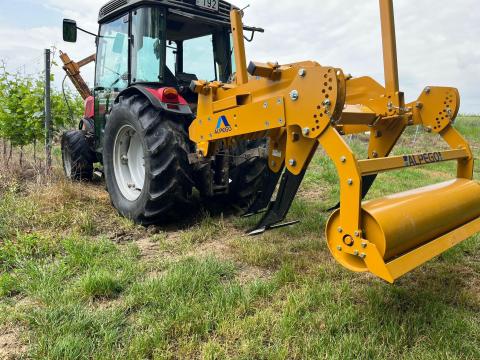 Alpego KV-A egyeneskéses talajlazító Alpego KV-A egyeneskéses talajlazító